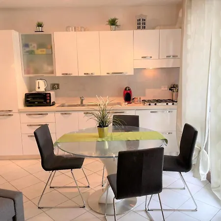 Apartman White&grey House *