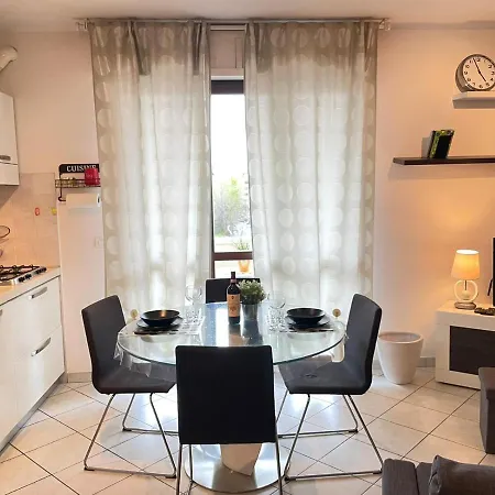 Apartman White&grey House